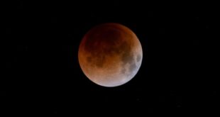 Total Lunar Eclipse Blood Moon 2025