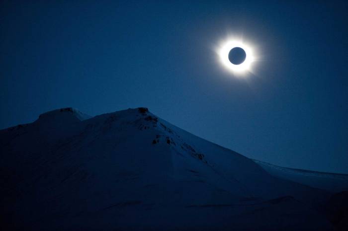 Pictures Of The Total Eclipse 2025